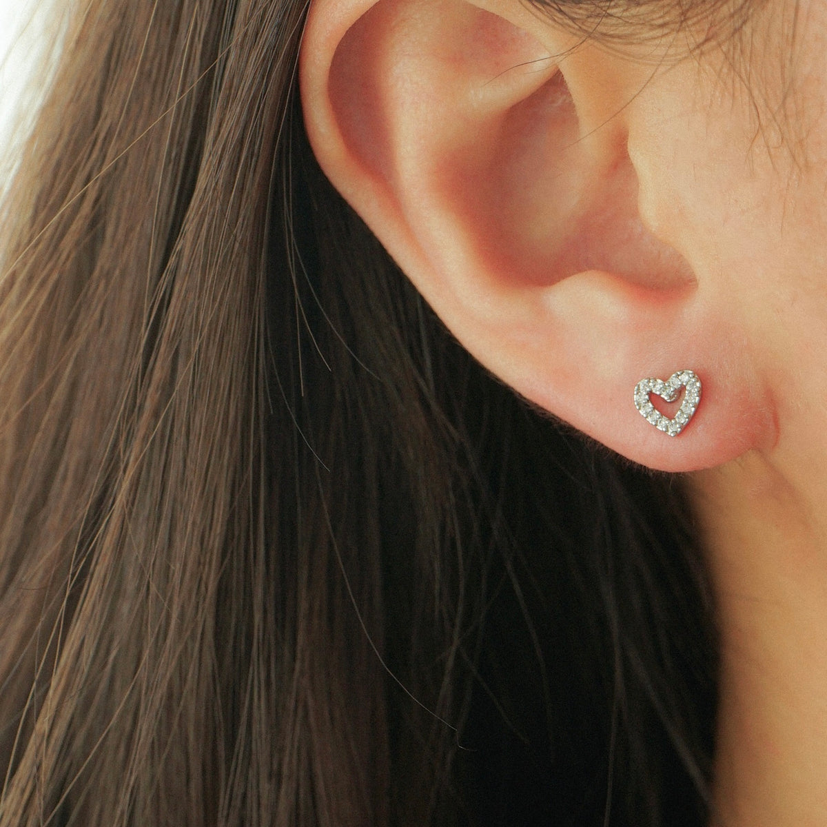 Carolina Heart Barbell Earring (Silver)
