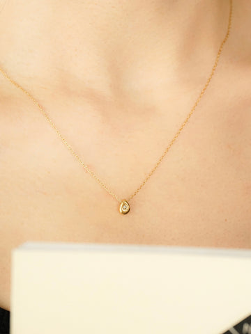 Whitlee Dainty Teardrop Necklace (Gold)