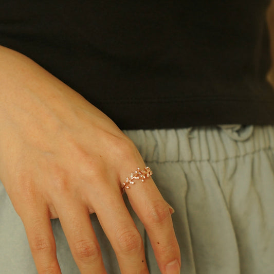 Gianni Leaf Ring (Rose Gold)
