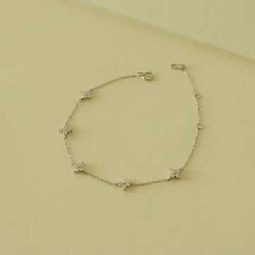 Hailee Clover Bracelet (Silver)