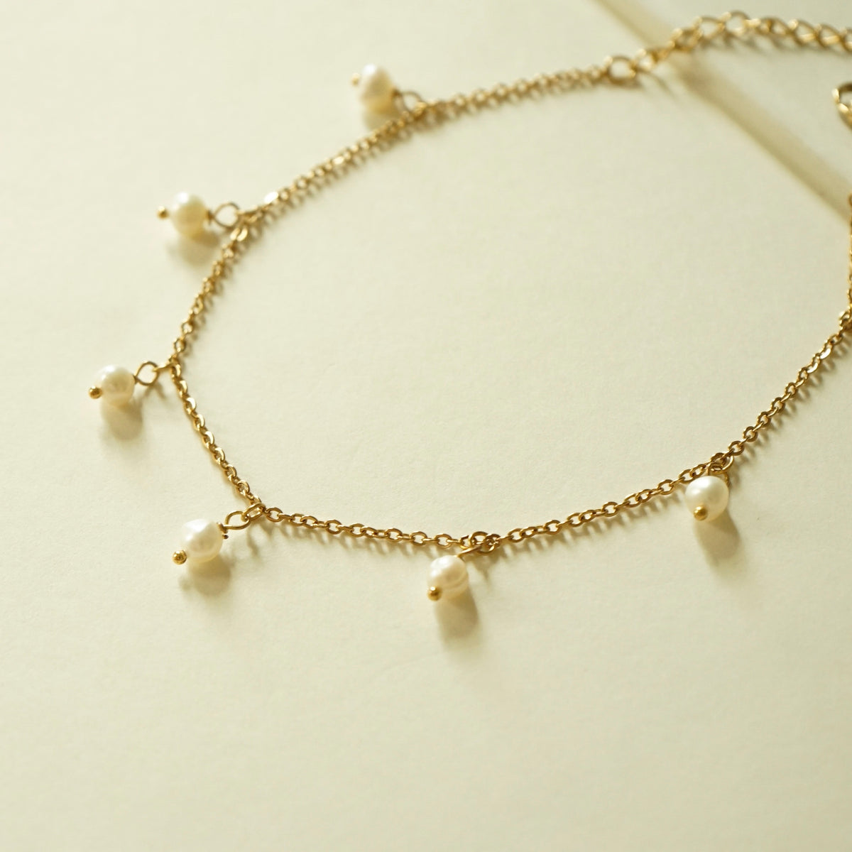 Hollis Pearl Anklet