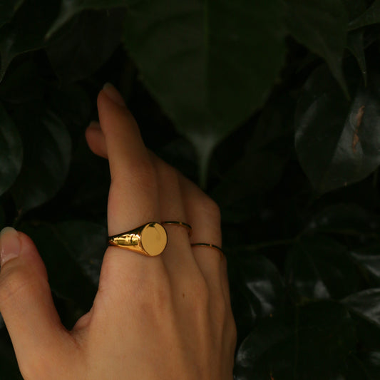 Karsyn Signet Ring (Gold)