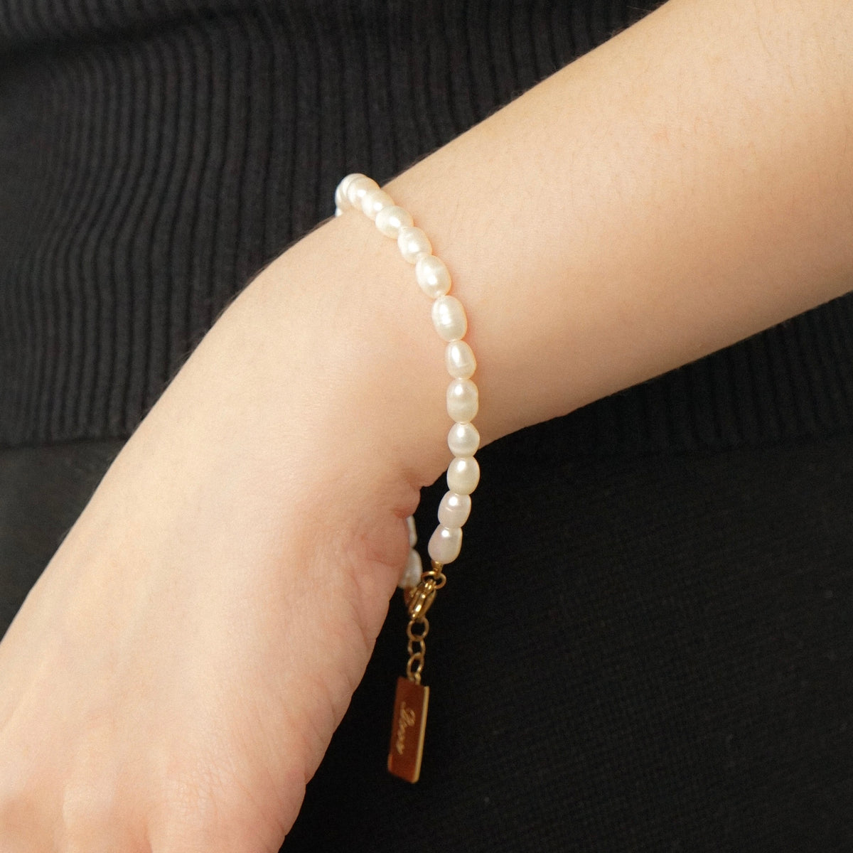 Ainsley Pearl Bracelet