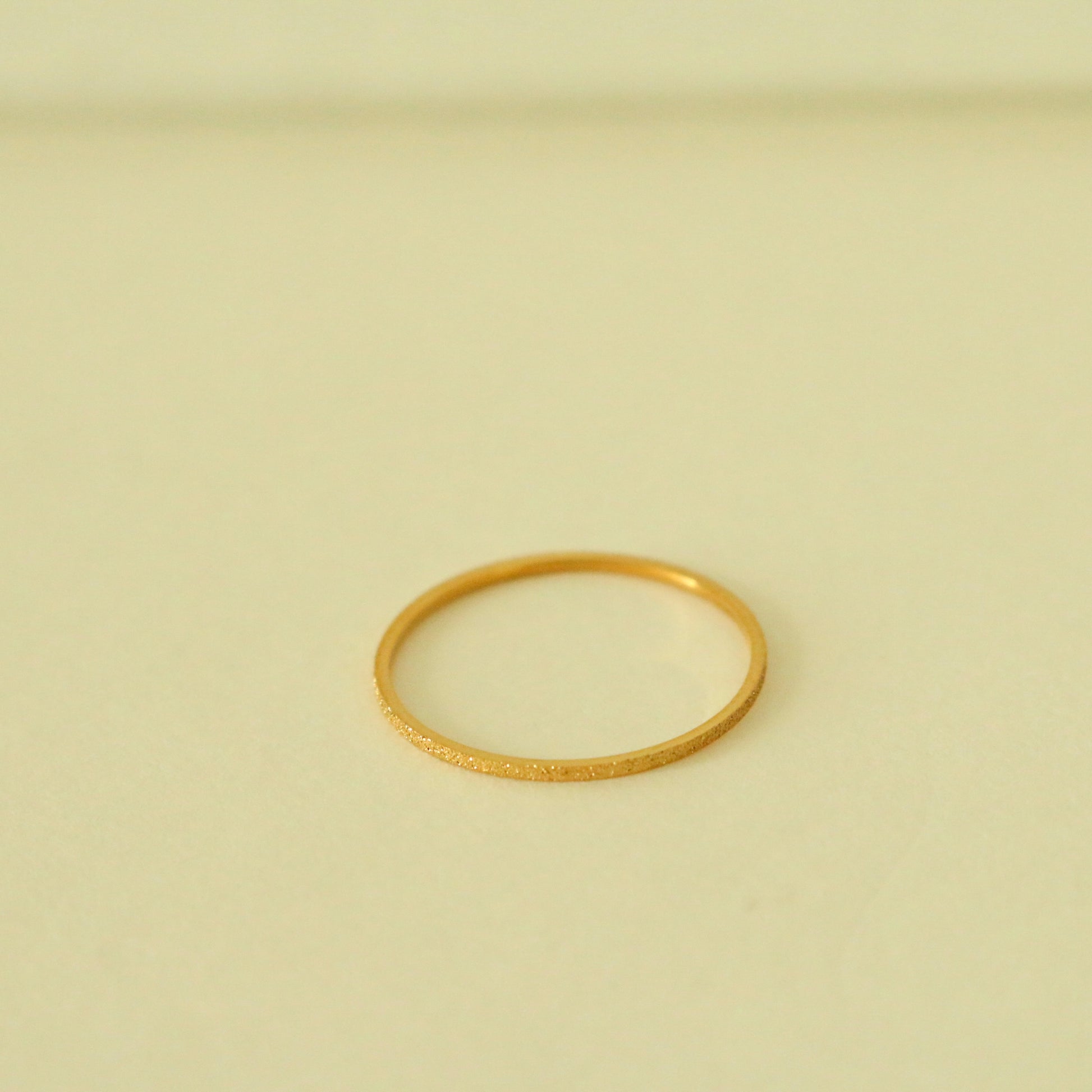 Raelyn Glitter Ring (Gold) - Main Image