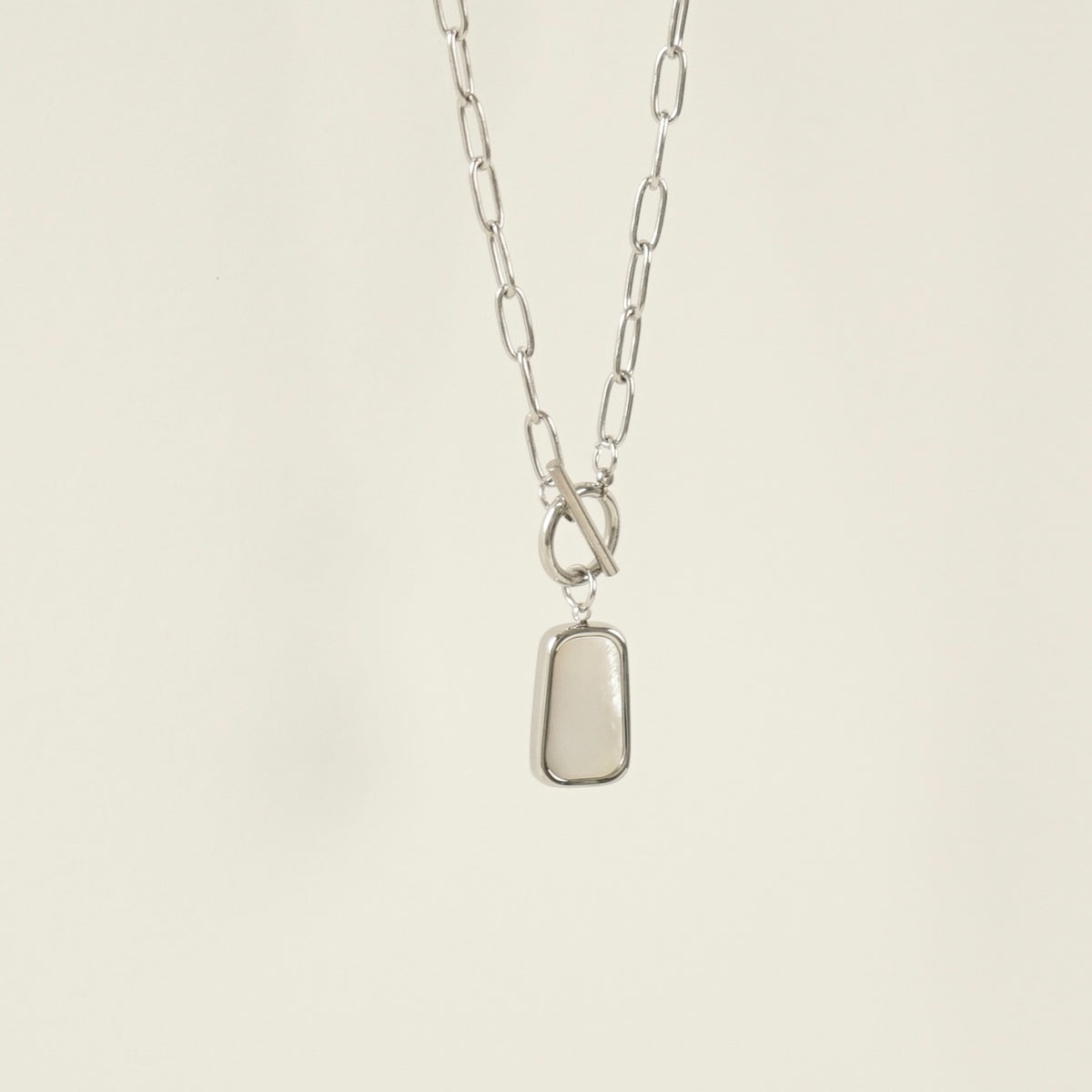 Olga Chain Link Necklace (Silver)