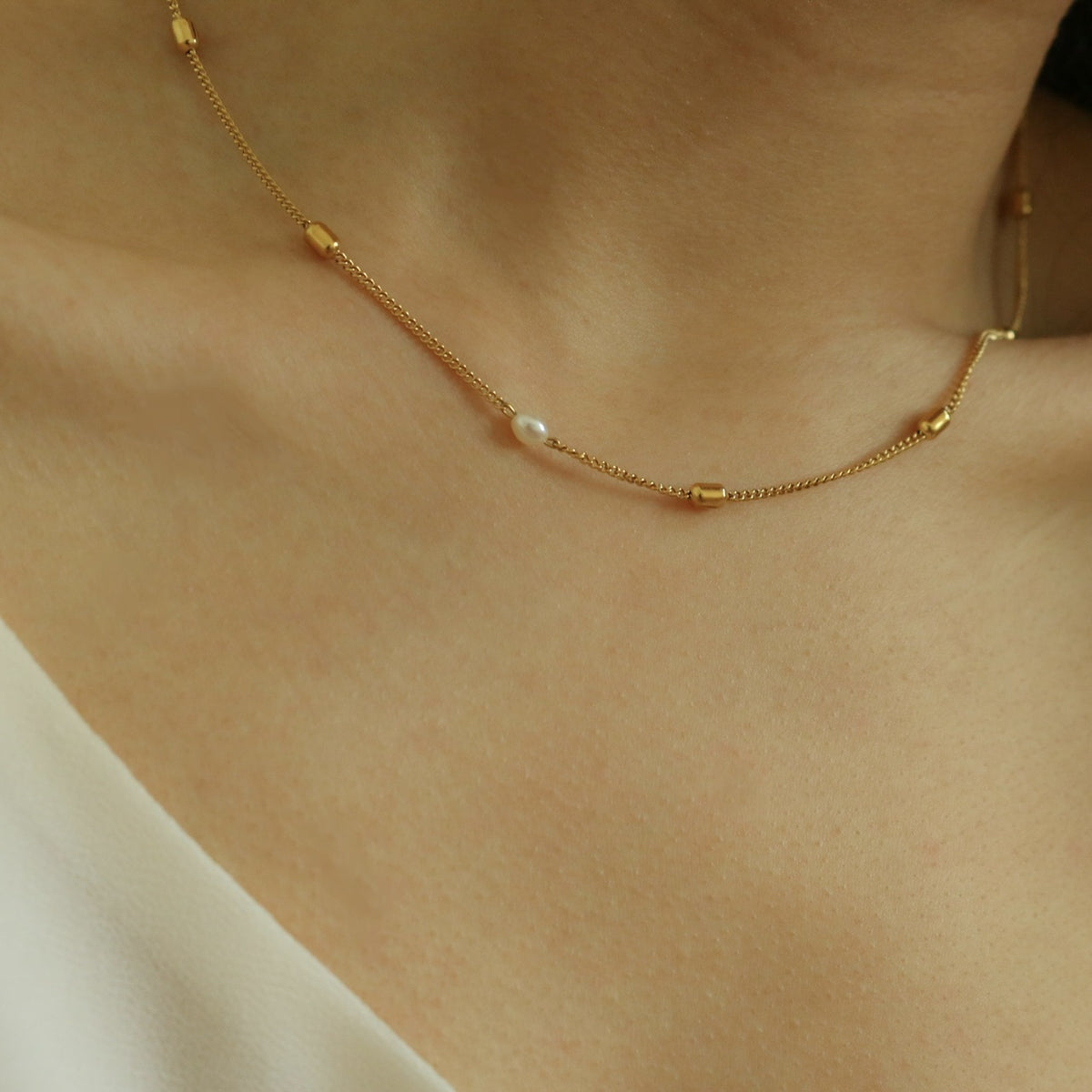 Penny Pearl Necklace