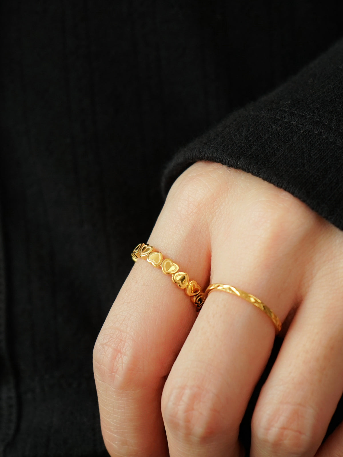 Elsa Eternity Heart Band Ring