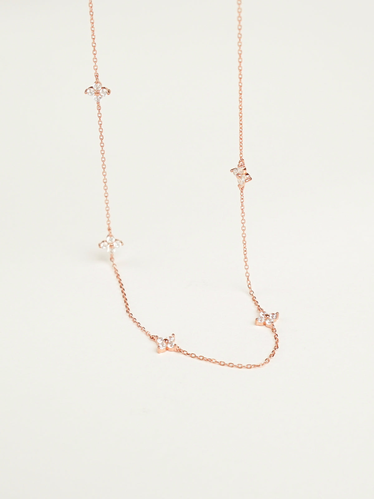 Hailee Clover Necklace (Rose Gold)