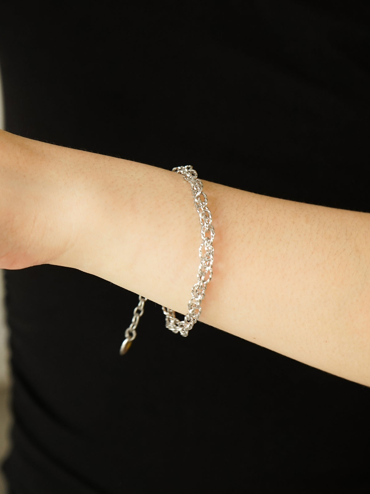 Fraidy Interlinked Chain Bracelet (Silver)