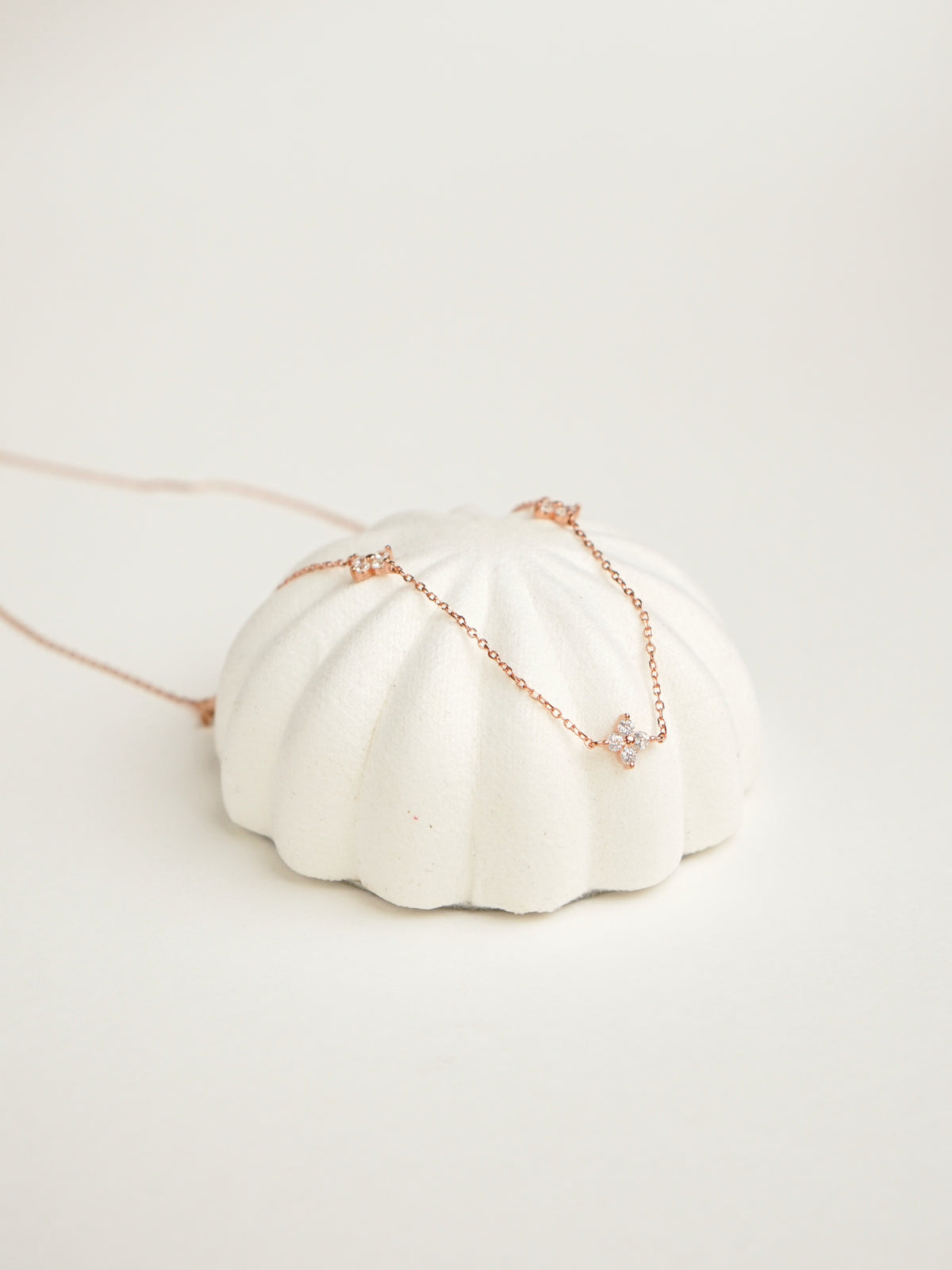 Hailee Clover Necklace (Rose Gold)
