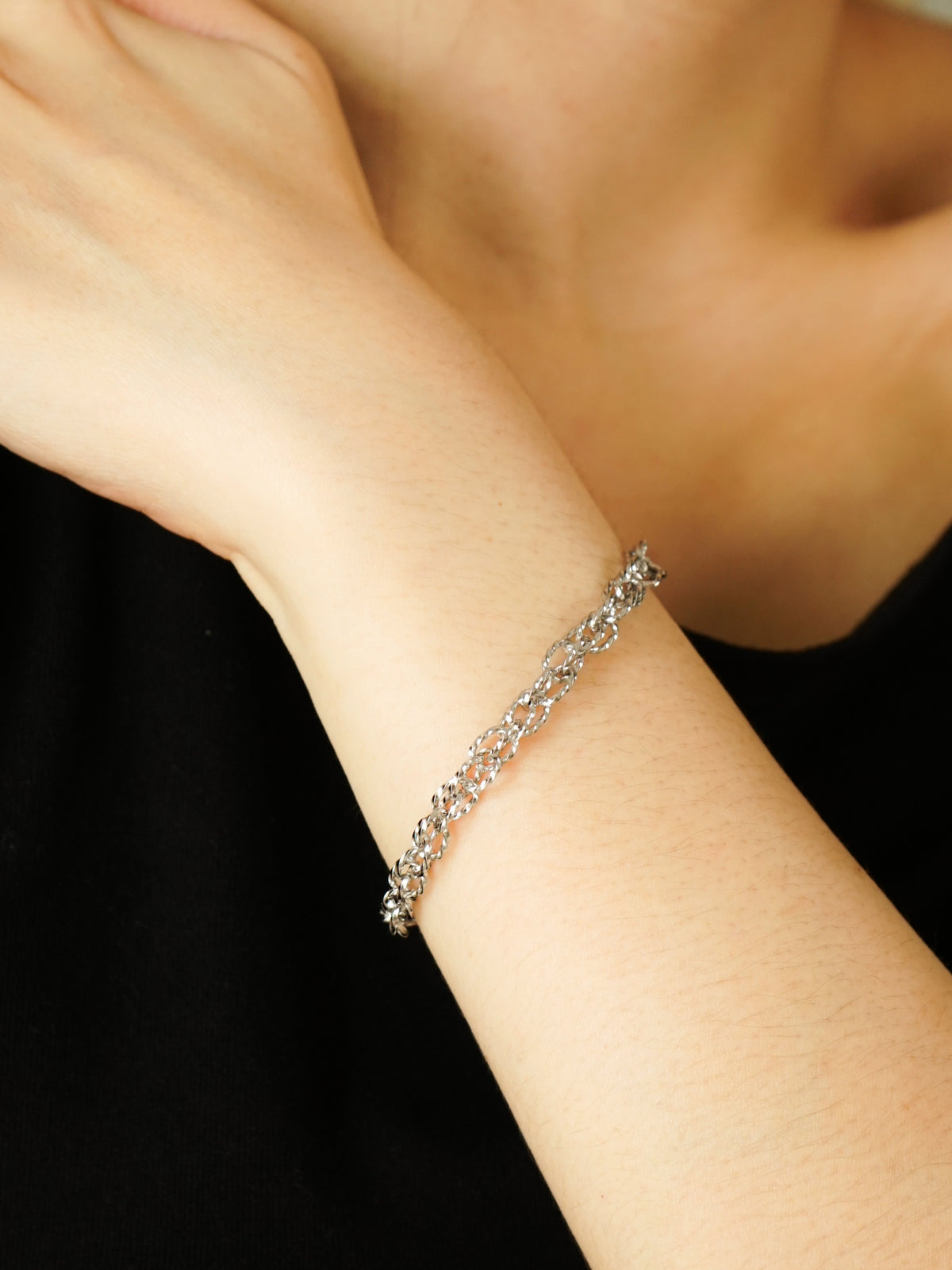 Fraidy Interlinked Chain Bracelet (Silver)