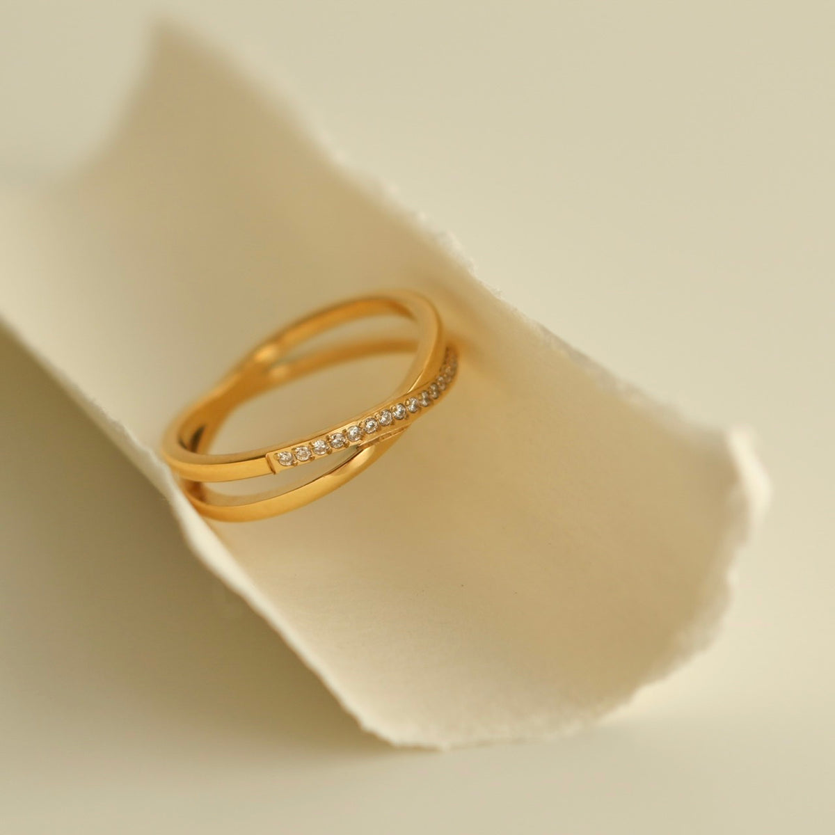 Desiree Cross Ring (Gold)