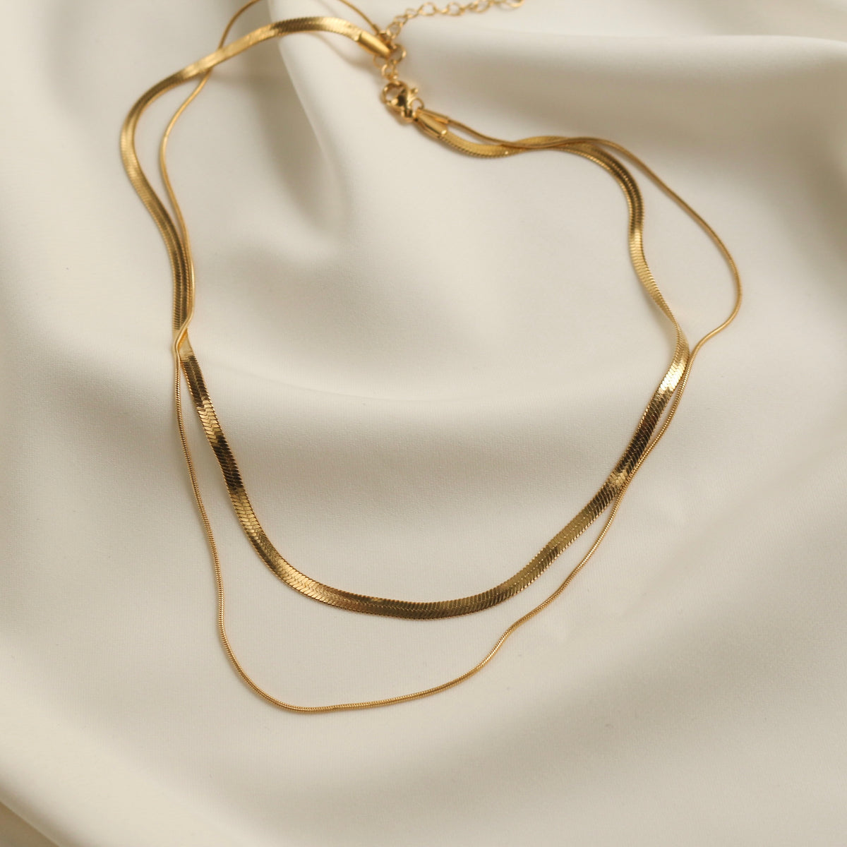 Noelle Layered Necklace (Gold)
