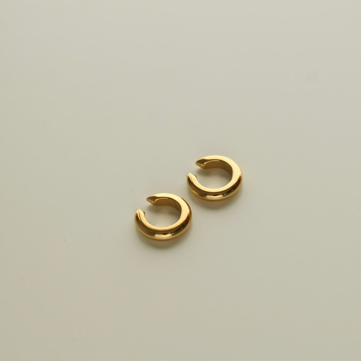 Faigy Ear Cuffs (Gold)