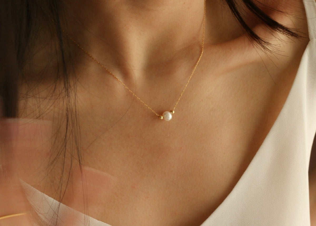 Dolly Pearl Necklace
