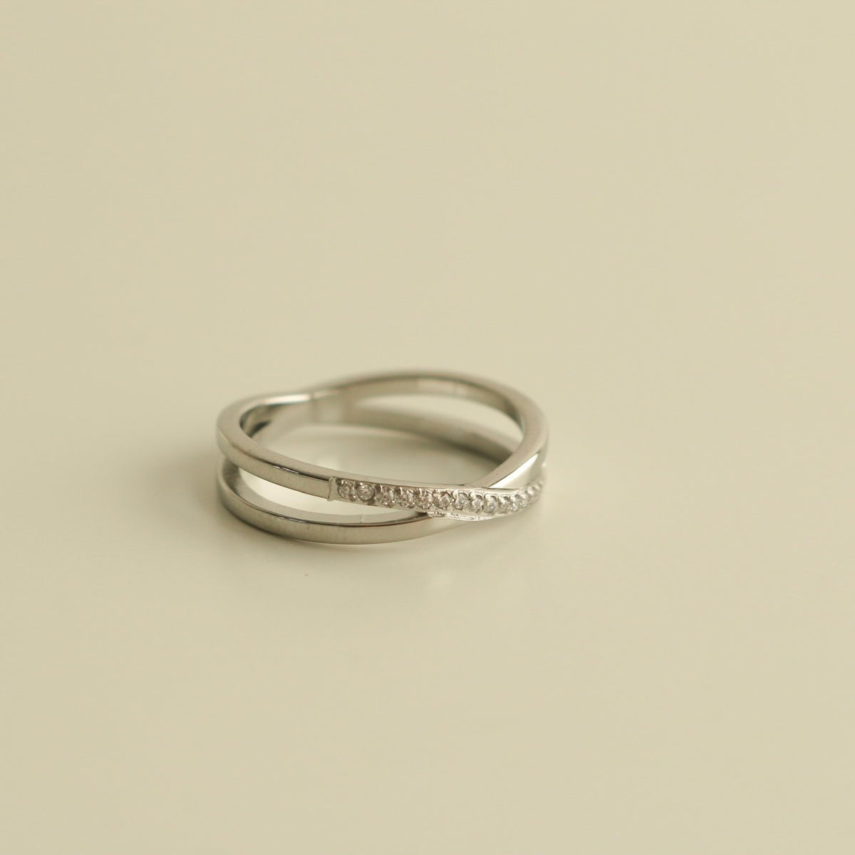 Desiree Cross Ring (Silver)