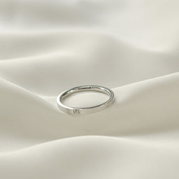 Minimalist Single Zircon Ring (Silver)