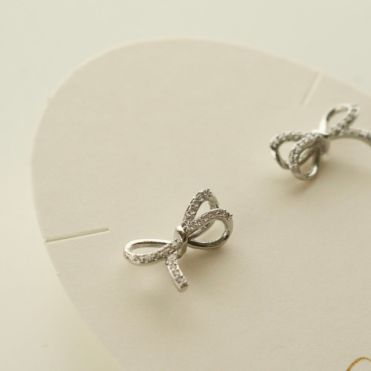 Florence Bow Earrings (Silver)