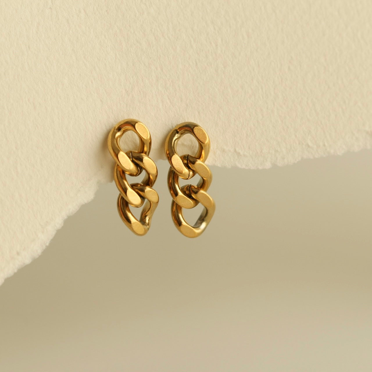 Dalia Chain Earrings (Gold)