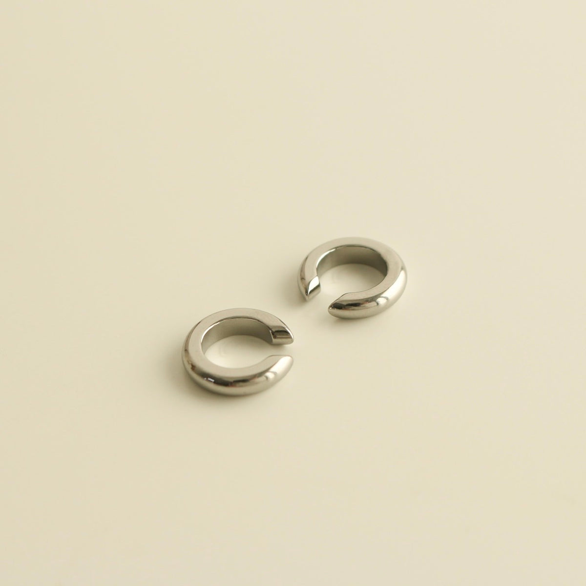 Faigy Ear Cuffs (Silver)