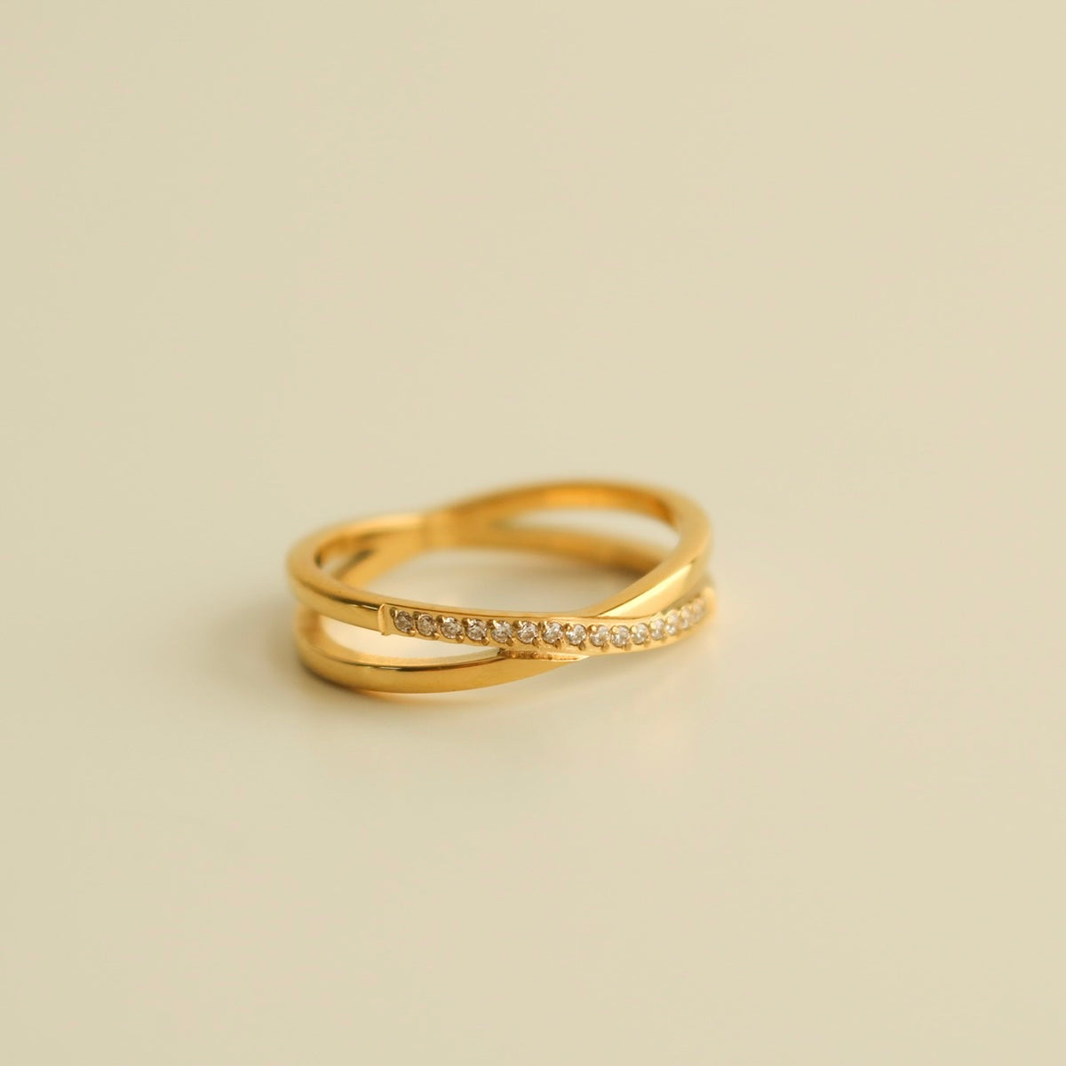 Desiree Cross Ring (Gold)
