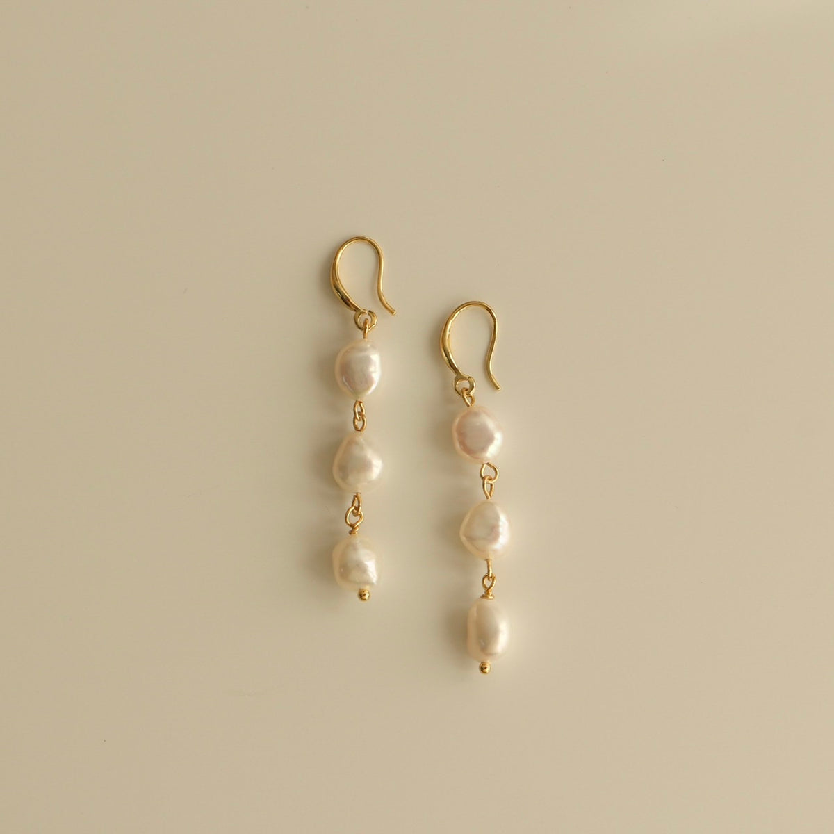 Danica Pearl Earrings