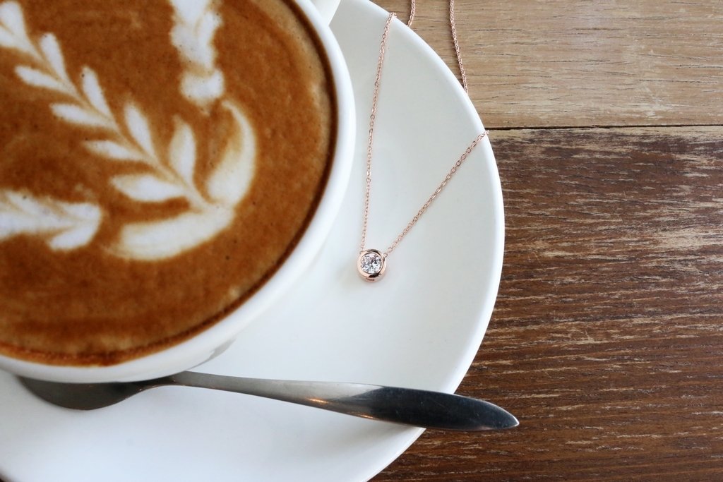 Minimalist Rose Gold Zircon Necklace - Plenty Collection