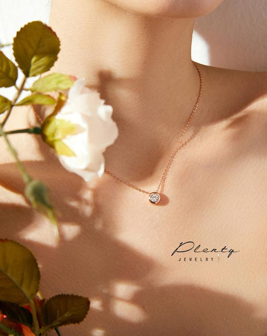 Minimalist Rose Gold Zircon Necklace - Plenty Collection