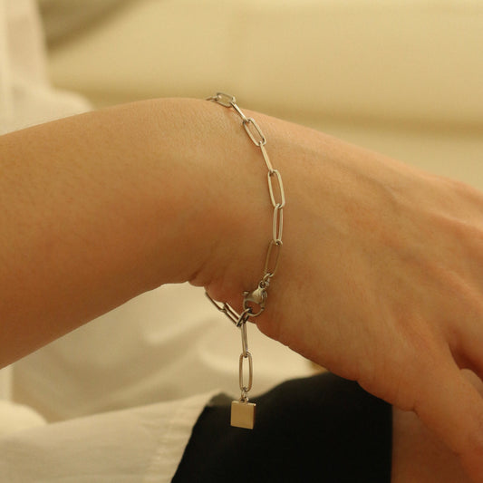 Onyx Chain Link Bracelet (Silver)