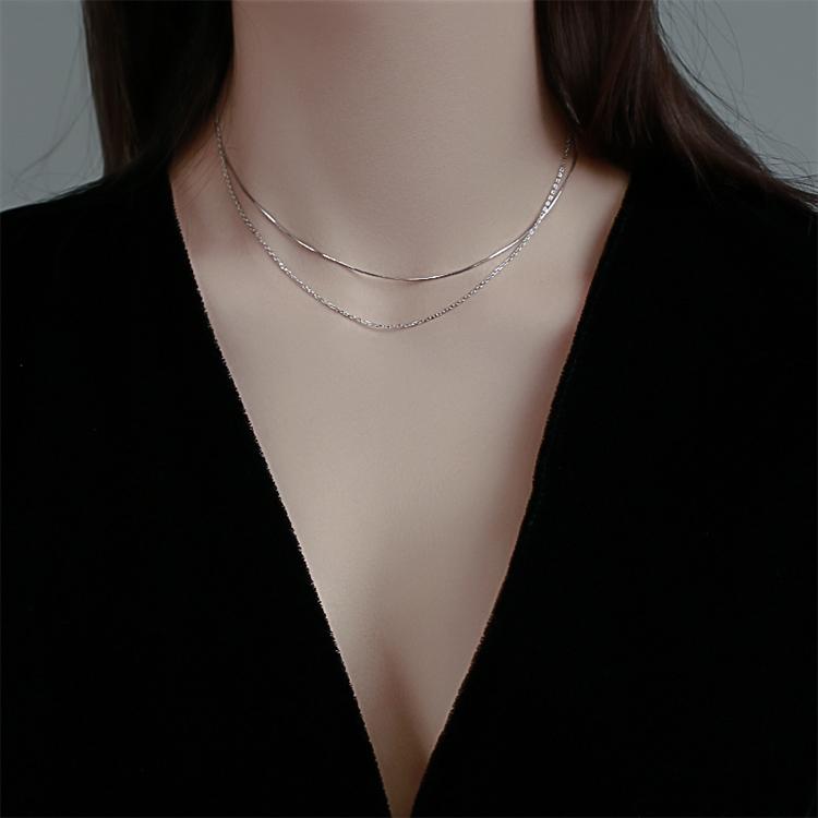 Olivia Layered Necklace (Silver) - Plenty Collection