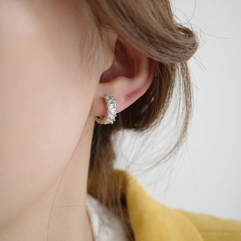 Gracelyn Huggie Earrings (Silver)