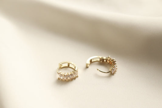 Gracelyn Huggie Earrings (Gold)