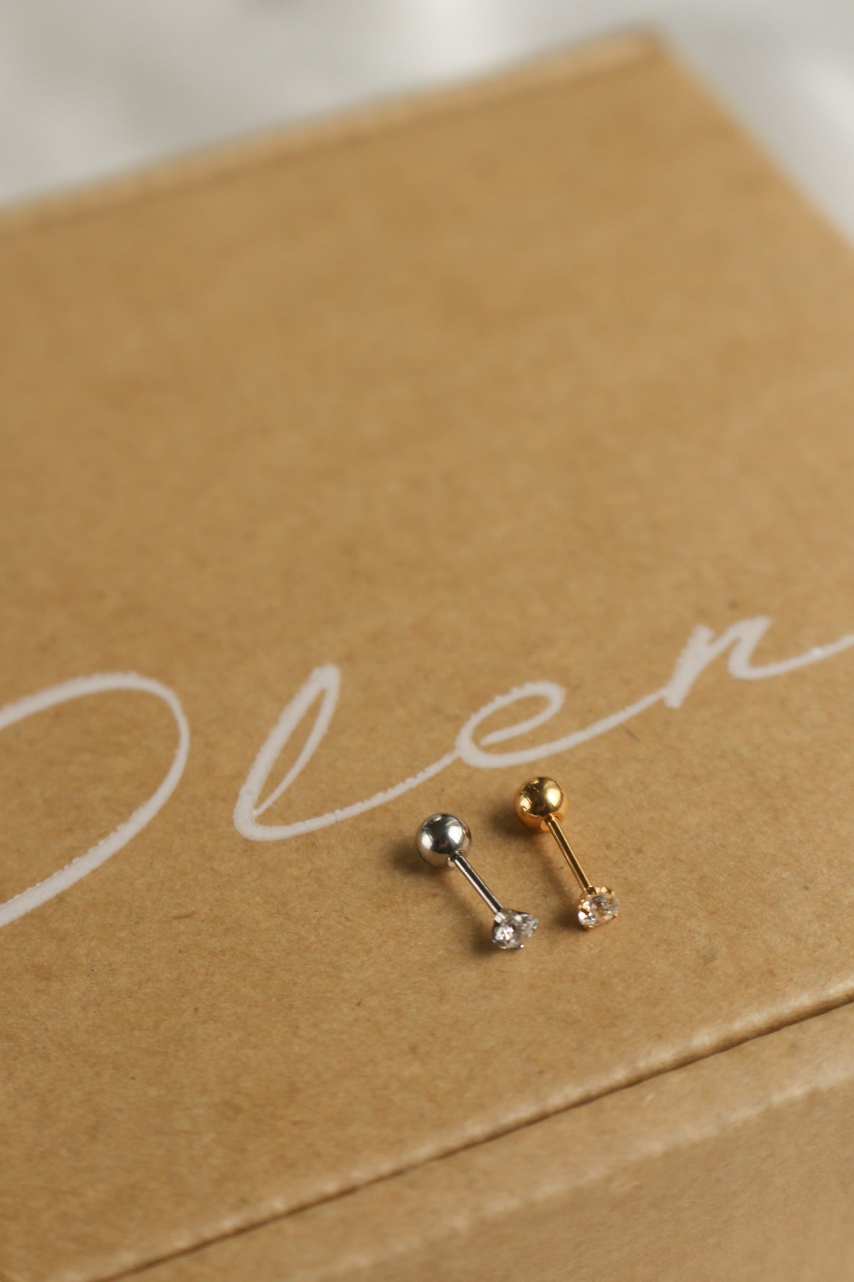 Talia Barbell Earring (Gold)